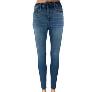 American Eagle The Dream Jean Blue Skinny Leg High Waist Denim Jeans Pants Sz 2
